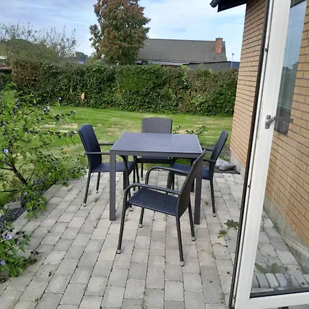 2 Bedroom 1 Bath * Kruså